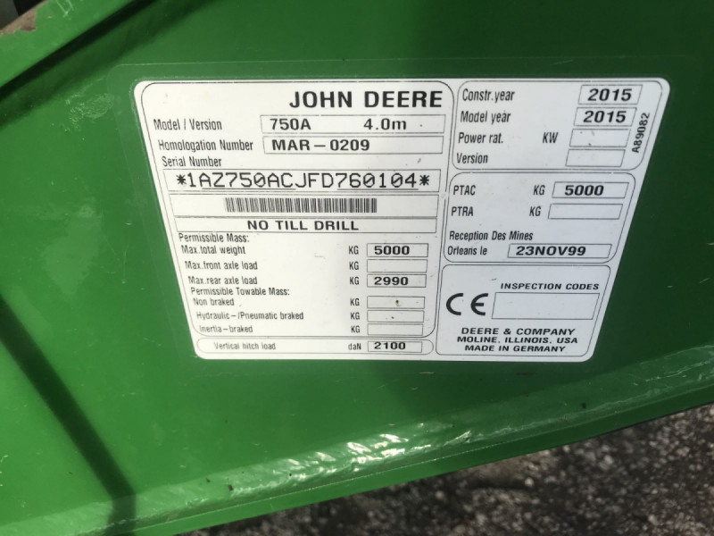 2015 John Deere 750A 4m